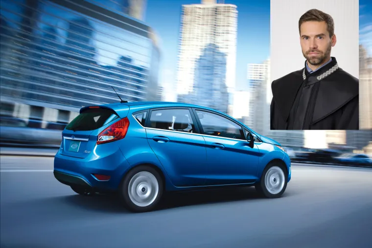 &quot;Zločesti dečko&quot; Ustavnog suda, među najmlađima ikad izabranima, Goran Selanec, poznat je po svojim liberalnim stavovima te smatra da su gay brakovi samo pitanje vremena u Hrvatskoj. U svome vlasništvu nema automobil, pa pretpostavljamo da u slobodno vrijeme od supruge posudi Ford Fiestu iz 2008. godine koja vrijedi 25.000 kuna