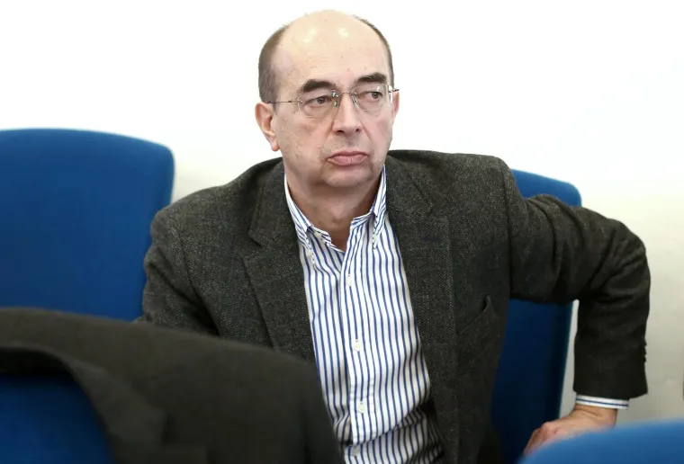 Ba&scaron; kao i i kolega Mlinarić, ni sudac Miroslav &Scaron;umanović, koji je zastupao HDZ u slučaju Fimi media, nema automobil u svome vlasni&scaron;tvu