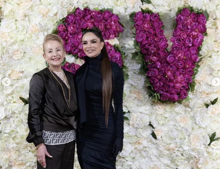 Sevkin tulum je bio toliko glamurozan da fotke i dalje cure: Zbog nje su se u javnosti pojavile i neke seksi dame koje dugo nismo vidjeli