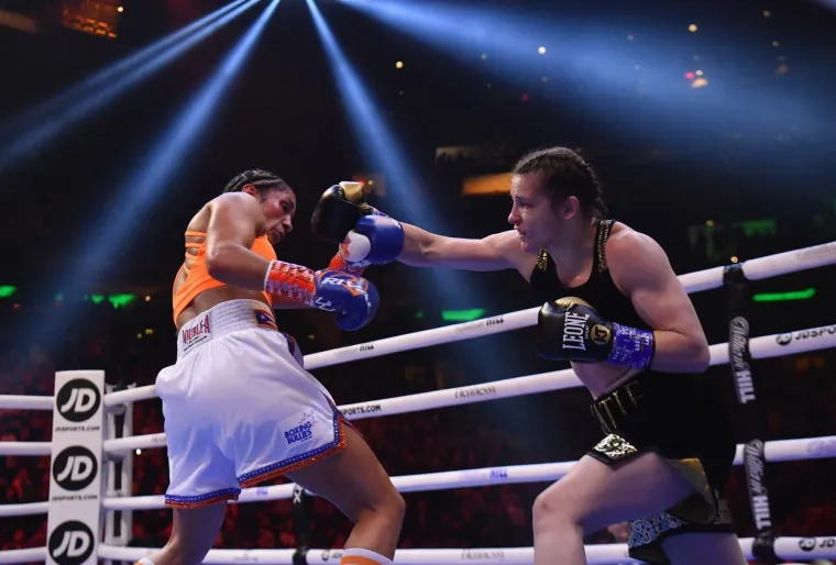 Održana najveća borba u povijesti ženskog boksa, ovako je izgledao spektakl u Madison Square Gardenu