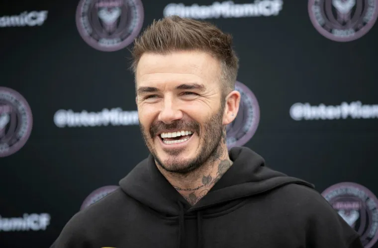 Kada je Beckhamu istekao ugovor s Real Madridom, otišao je u SAD igrati za klub LA Galaxy. Nakon toga je dobio ponudu za Milan, koju je prihvatio. Godine 2013. Beckham je potpisao ugovor s PSG-om. David je tada imao 38 godina. U PSG-u je završio karijeru. Za reprezentaciju je odigrao 115 utakmica, a postigao je 17 golova i dao 38 asistencija. 