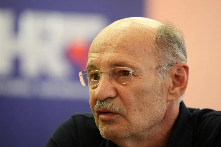 Publika će ga pamtiti i po brojnim ulogama u televizijskim filmovima i serijama. Posebno je zapažena ona ujaka u filmu Emira Kusturice &quot;Otac na službenom putu&quot;. Ostat će zapamćen i po ulogama u filmovima &quot;Miris dunja&quot;, &quot;Već viđeno&quot;, &quot;Glembajevi&quot;, &quot;Praznik u Sarajevu&quot;, &quot;Gluvi barut&quot; i drugima.