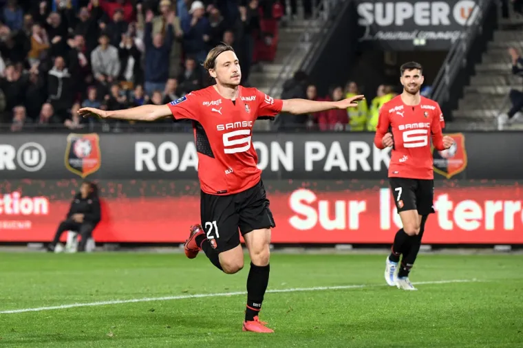 Ma kakvi Neymar i Mbappe, ma kakve superzvijezde, Lovro Majer prva je priča Francuske. I Messi mu može zavidjeti