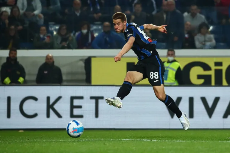 Dok svira radio Pa&scaron;alić Mario