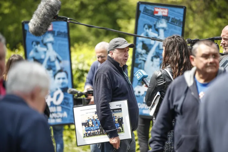 Mase su ih nosile na rukama, žene ludile za njima. Bili su istinski junaci, pravi zagrebački &scaron;armeri. Oni su atomski dinamovci zauvijek
