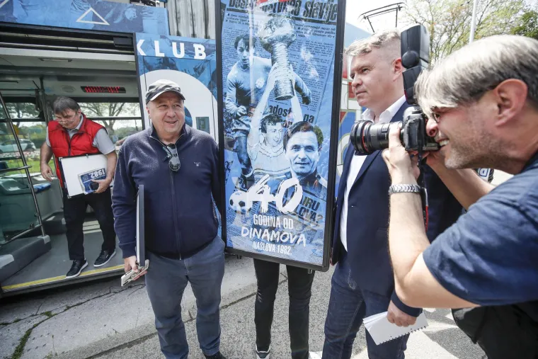 Mase su ih nosile na rukama, žene ludile za njima. Bili su istinski junaci, pravi zagrebački &scaron;armeri. Oni su atomski dinamovci zauvijek