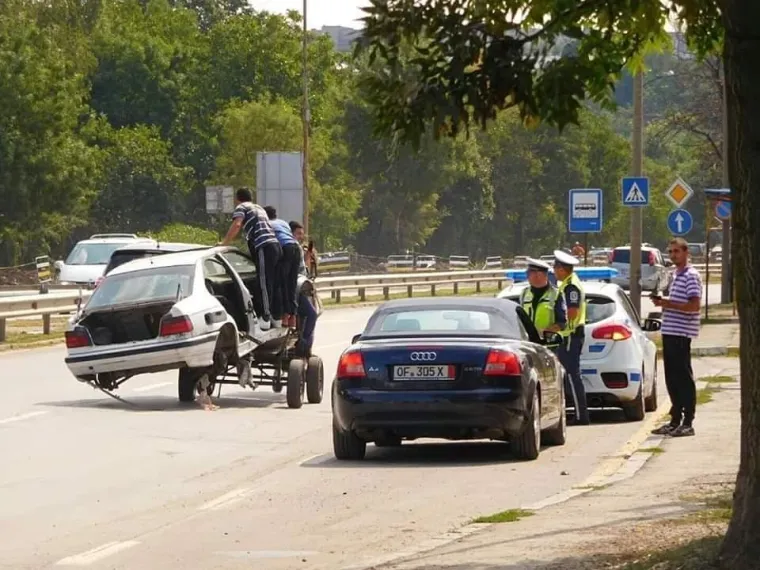 Što znaju stranci kako Balkanci paze, krase i koriste vozila svoja: Malo je reći da su sljedeći prizori njima nadrealni