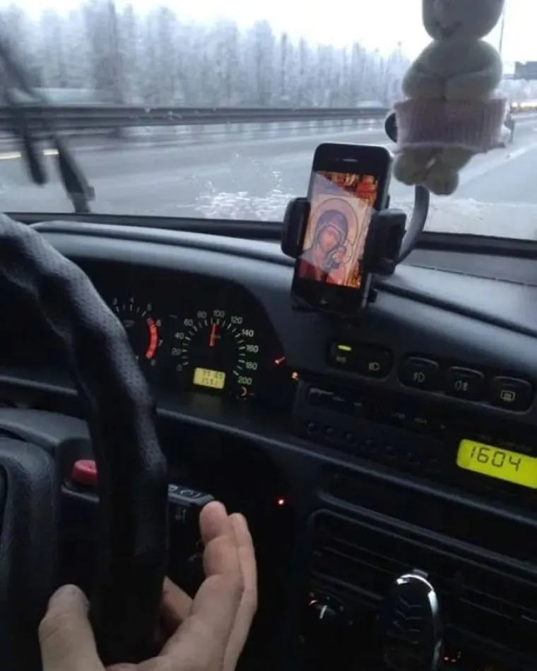 &Scaron;to znaju stranci kako Balkanci paze, krase i koriste vozila svoja: Malo je reći da su sljedeći prizori njima nadrealni