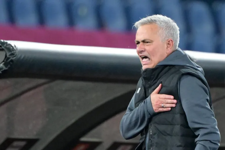 Mourinho u izdanju u kakvom ga nikad prije nismo vidjeli, Portugalac pojasnio za&scaron;to se slomio