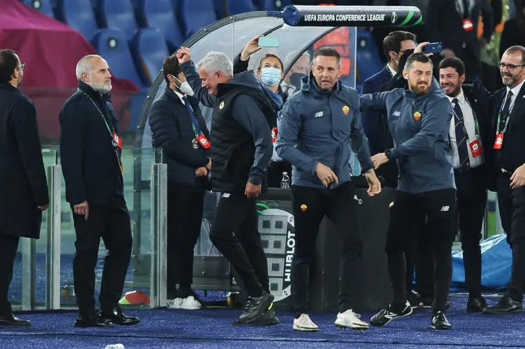 Mourinho u izdanju u kakvom ga nikad prije nismo vidjeli, Portugalac pojasnio za&scaron;to se slomio