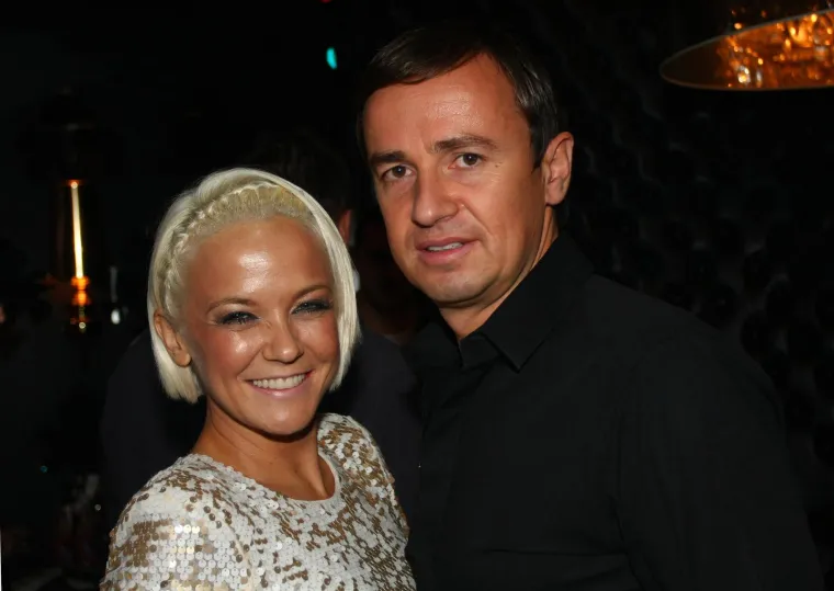 Maja Šuput i Mario Kovačević - Godine 2012. vijest o prekidu poznate pjevačice Maje Šuput i zagrebačkog ugostitelja Marija Kovačevića šokirala je javnost. Samo nekoliko mjeseci prije slavili su dvije godine veze, a onda je uslijedio prekid. &quot;Tek sam dvadesetak dana &apos;singl&apos;. Premalo je vremena prošlo, za tri, četiri mjeseca znat ću više. Ovih dana život mi je toliko ispunjen i privatno i poslovno da još nisam u fazi da mi je &apos;sjelo&apos; da se nešto promijenilo. Još nisam posložila kockice u glavi. Živim 150 na sat. Još si nisam dala vremena da razmislim o tome. Sigurna sam da će ta faza doći&quot;, rekla je Maja Šuput tada za Gloriju te dodala da je svaki rastanak tužan, ali i da na kraj nečega gleda kao na početak nečeg novog.