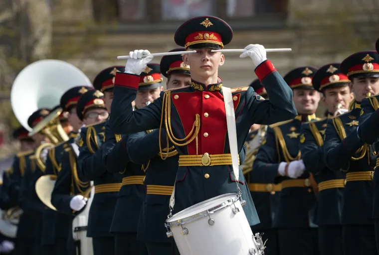 FOTO Pogledajte kako se Rusi pripremaju za 'Dan pobjede'. Na ulicama sva sila vojnika, balističke rakete