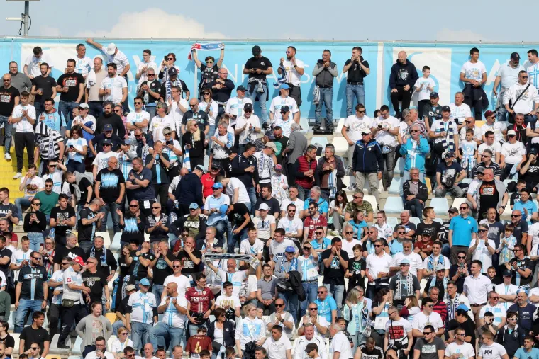 Jeste li primijetili &scaron;to je Marko Livaja napravio Armadi? Ovo je zaboljelo Riječane, neki ga nisu odmah ni vidjeli