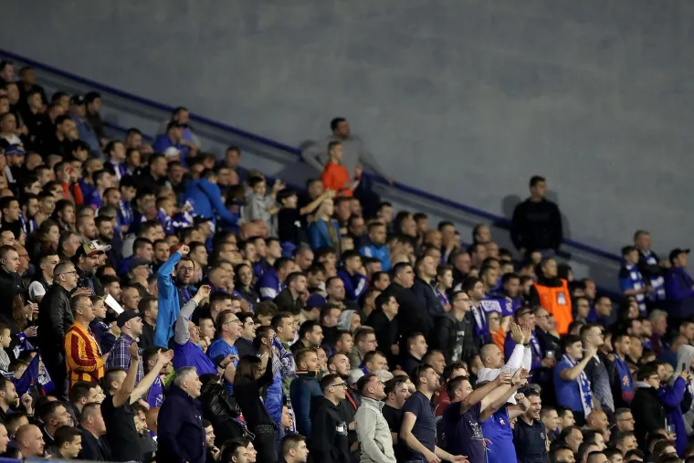 Sjever gorio, tlo podrhtavalo. Boysi navijanjem izazvali potres s epicentrom u Maksimiru