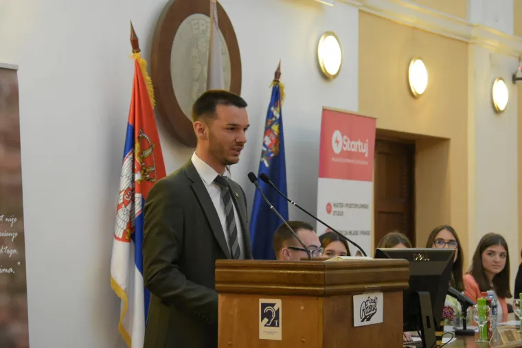 Povučena prva dama Srbije pojavila se u javnosti: Pogledajte kako izgleda i čime se bavi supruga Aleksandra Vučića