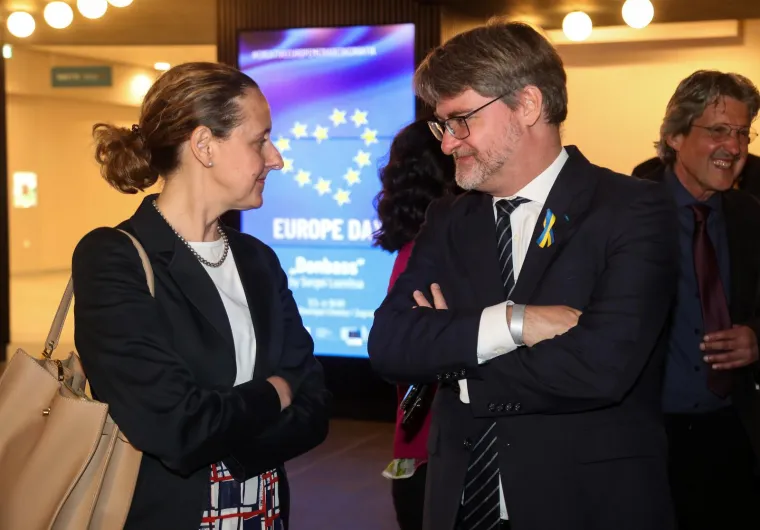 Branka Krstulović oduševila ljepotom koja ne blijedi u rijetkom pojavljivanju sa suprugom: Svi su samo u nju zurili