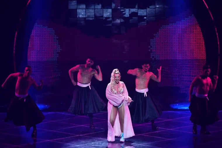 Nastup bujne Albanke Ronele Hajati se ne zaboravlja, ali ona tvrdi: 'Čak i da sam u&scaron;la u finale, bila bih zadnja! Znam to!'