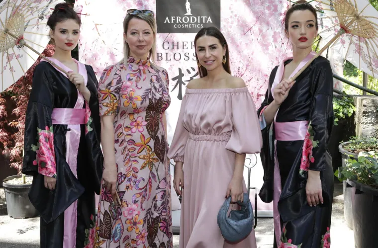 Stankica zasjala u vlastitoj kreaciji, a Borna Kotromanić ponovno zaintrigirala odjevnim komadom