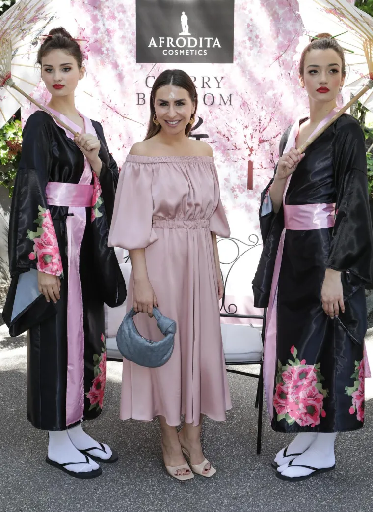 Stankica zasjala u vlastitoj kreaciji, a Borna Kotromanić ponovno zaintrigirala odjevnim komadom