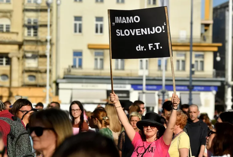 Poznati na velikom protestu za Mirelu Čavajdu: Stigli su i Urban i Ranko Ostojić