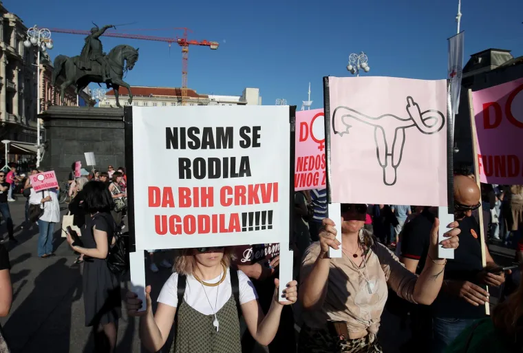 Poznati na velikom protestu za Mirelu Čavajdu: Stigli su i Urban i Ranko Ostojić