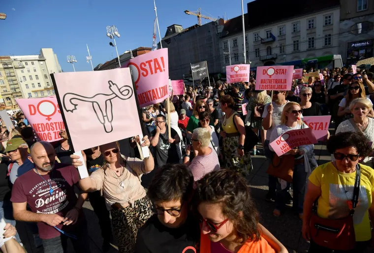 Poznati na velikom protestu za Mirelu Čavajdu: Stigli su i Urban i Ranko Ostojić
