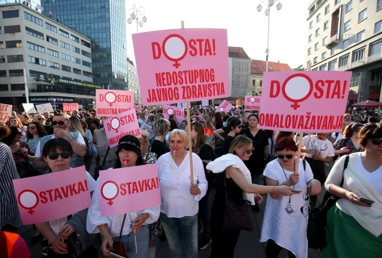 Poznati na velikom protestu za Mirelu Čavajdu: Stigli su i Urban i Ranko Ostojić