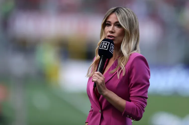 Zanosna Diletta u prekratkoj haljini ušla na San Siro: Stadion je utihnuo, a navijači pali u trans