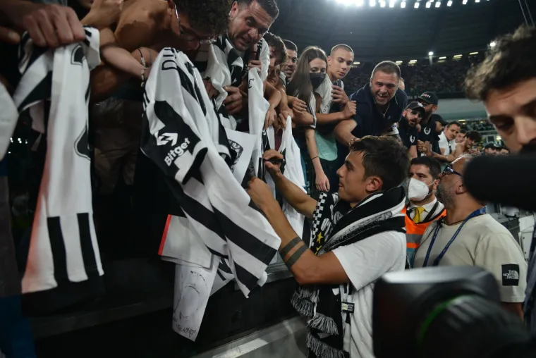 Dybala se slomio na oproštaju od Juvea