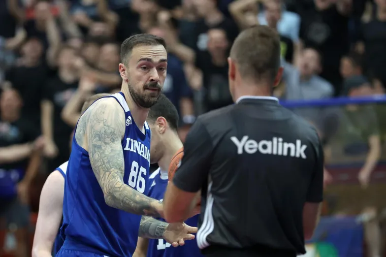 Noć za pamćenje KK Dinamo Zagreb. Od suza radosnica, pa do onih od suzavca. Evo &scaron;to se sve događalo i za&scaron;to su neredi započeli