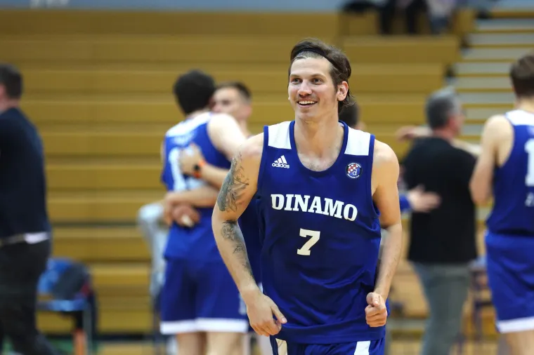 Noć za pamćenje KK Dinamo Zagreb. Od suza radosnica, pa do onih od suzavca. Evo &scaron;to se sve događalo i za&scaron;to su neredi započeli