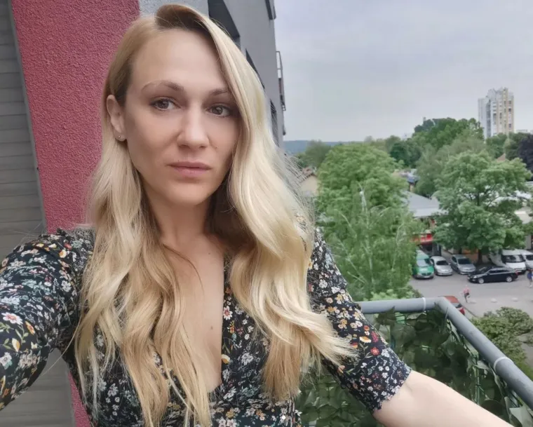 Neda se nakon toga neko vrijeme posvetila solo glazbenoj karijeri, a dio je uspješnog ženskog trija Gelato Sisters čija je članica i njezina sestra Sanja Parmać Hrelec. Njih dvije, također, imaju i glazbenu školu Mikrofon koja je osnovana 2009. godine u Zagrebu, a do danas je oblikovala i vinula u glazbenu orbitu niz talenata.