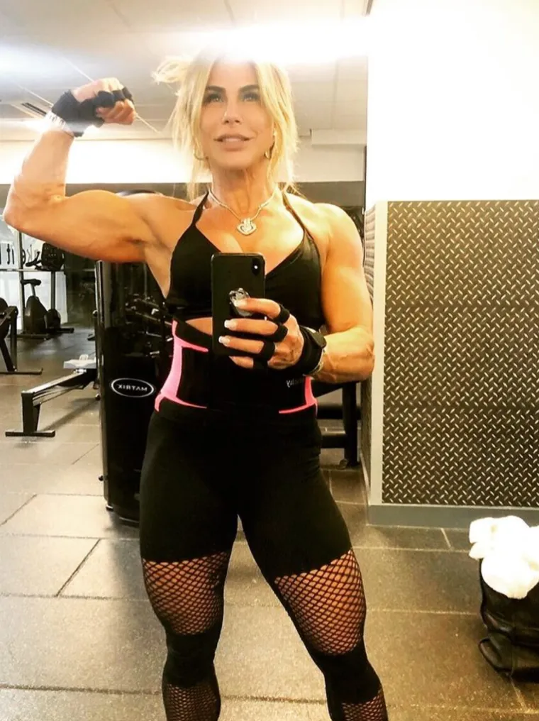 Andrein tipičan dan počinje proteinskim shakeom za doručak, ručkom s visokim udjelom ugljikohidrata nakon čega slijedi večera na bazi proteina. 