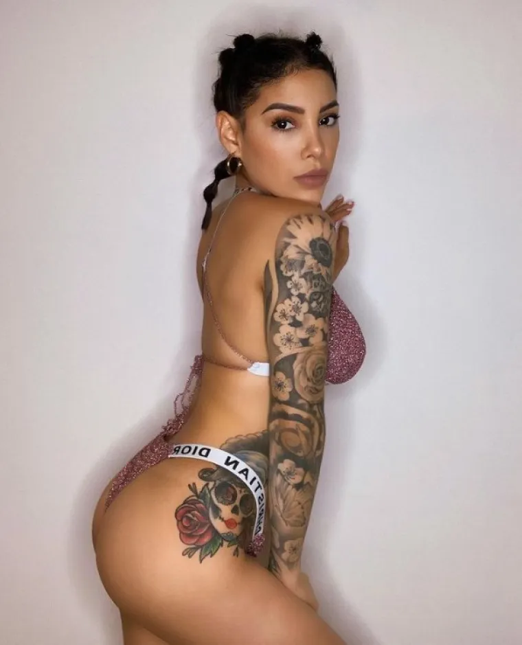 Olimpijski prvak i njegova prezgodna djevojka otkrili previše: Ona je i priznala koja joj je omiljena poza