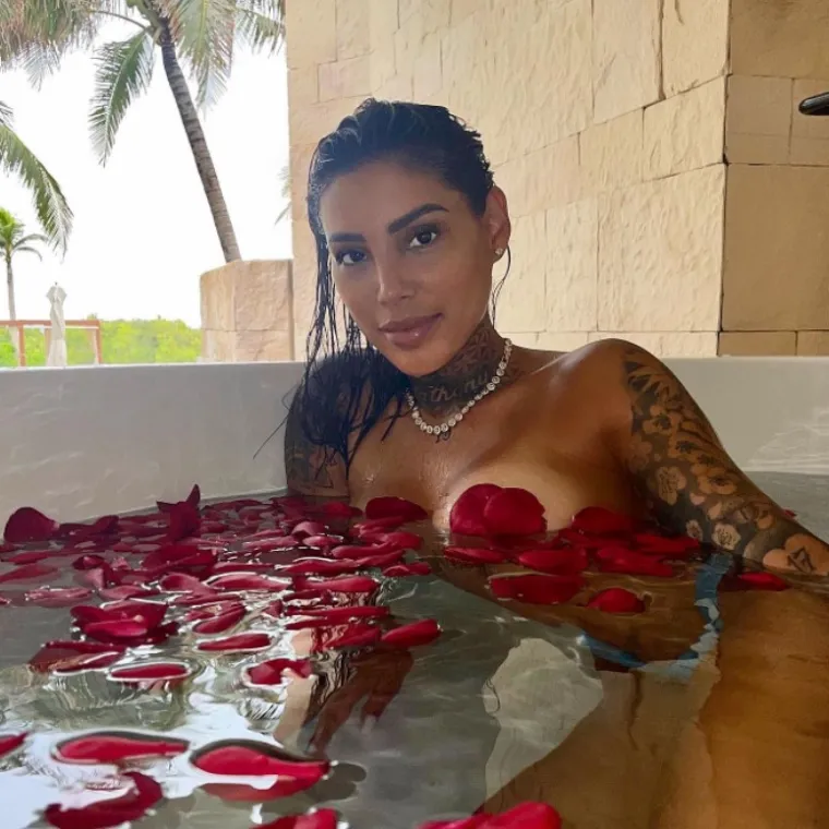 Olimpijski prvak i njegova prezgodna djevojka otkrili previše: Ona je i priznala koja joj je omiljena poza