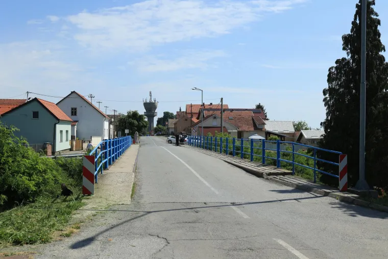 Pronađeno tijelo djevojke (20)