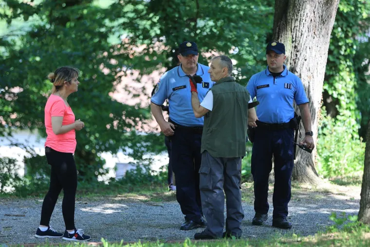 Pronađeno tijelo djevojke (20)