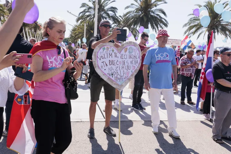 Hod za život, Split