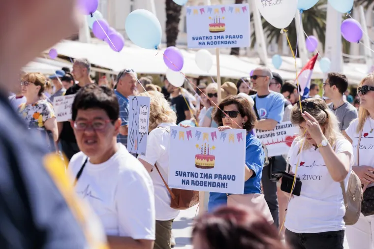 Hod za život, Split