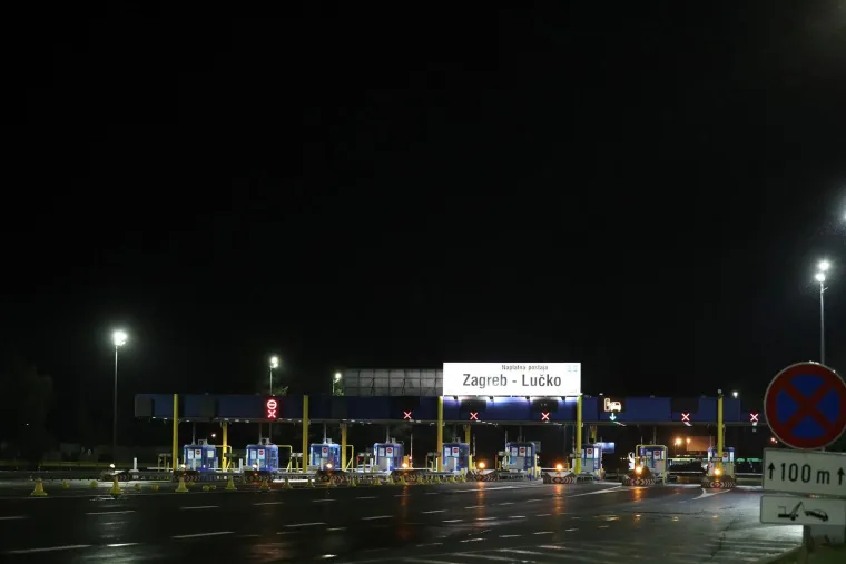 Stotine torcida&scaron;a sukobilo se s interventnom policijom, dvoje propucanih. Policija otkrila detalje krvavog obračuna