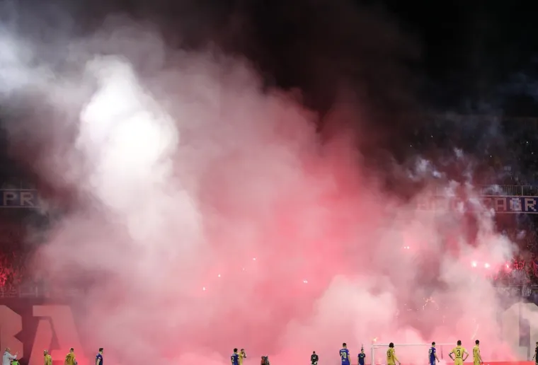 Spektakularna bakljada Bad Blue Boysa