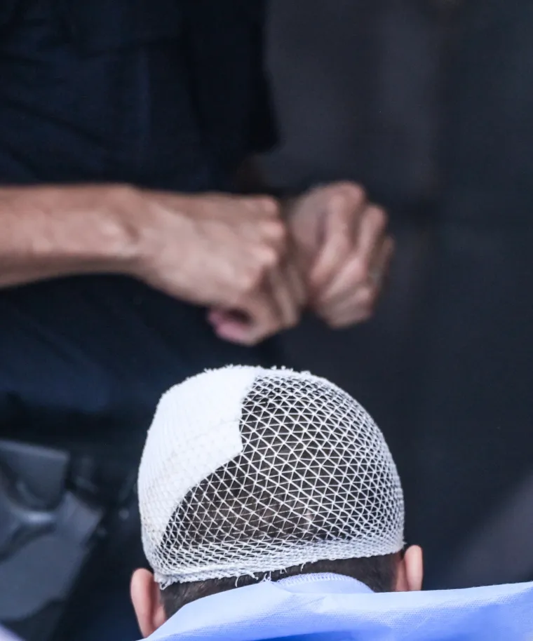 Torcida&scaron;i skrivenih lica izvedeni pred sud: DORH traži istražni zatvor za 44 navijača