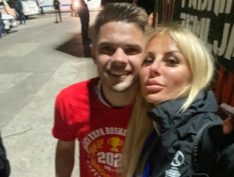 Sportska novinarka i profesorica iz Sarajeva svojim Instagramom izaziva pomutnju