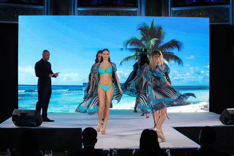 Opaka konkurencija na Miss Universe: Arijana Podgajski potukla sve ove curke u bikinijima, ali bilo je 'gusto'