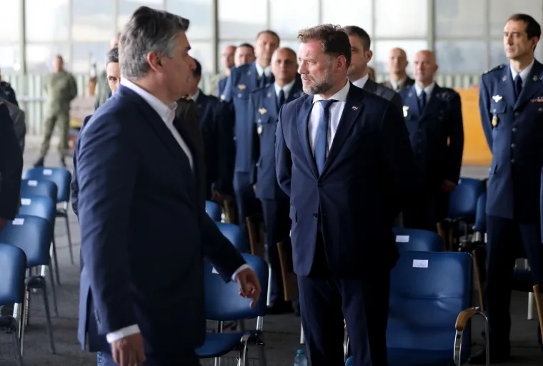 Kamere su zabilježile susret predsjednika i ministra. 