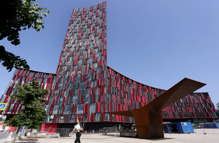 Tirana ima, Zagreb ne! Ponos Albanije sagrađen je u rekordnom roku uz, dodu&scaron;e, dosta kontroverzi: Zavirite unutra