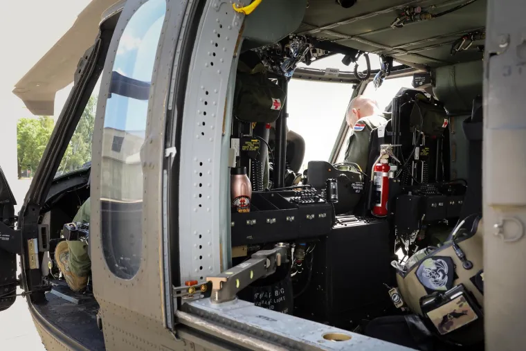 Pogledajte prvi let helikoptera Black Hawk UH-60M koje smo dobili od NATO-a