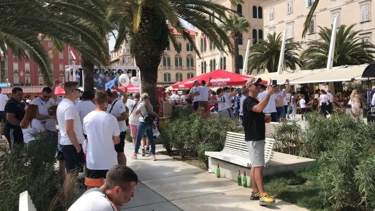 Prekrasna atmosfera u Splitu uoči finala Kupa