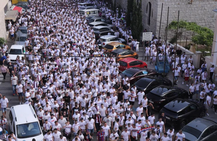 Pogledajte spektakularne prizore iz Splita, Torcida poslala jasnu poruku svima nakon događaja o kojem se danima bruji