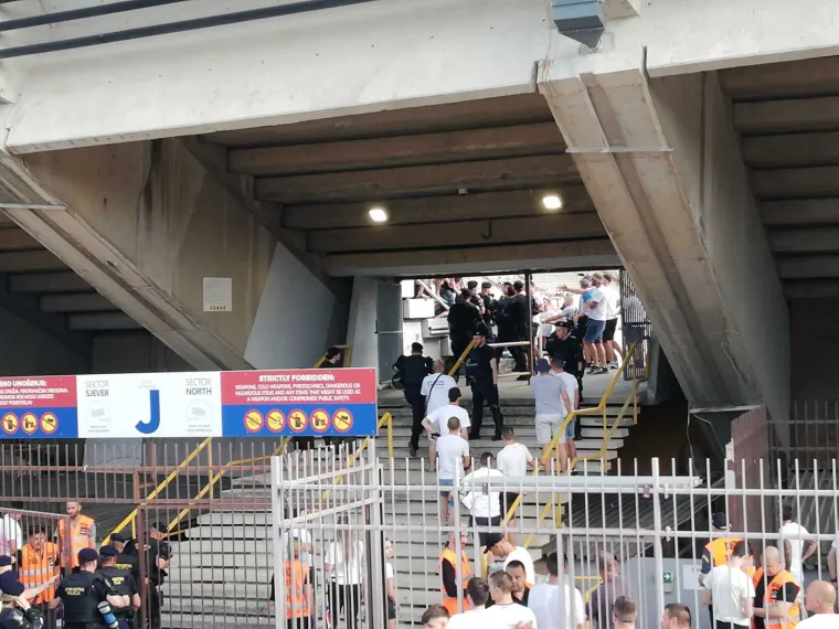 Pogledajte spektakularne prizore iz Splita, Torcida poslala jasnu poruku svima nakon događaja o kojem se danima bruji